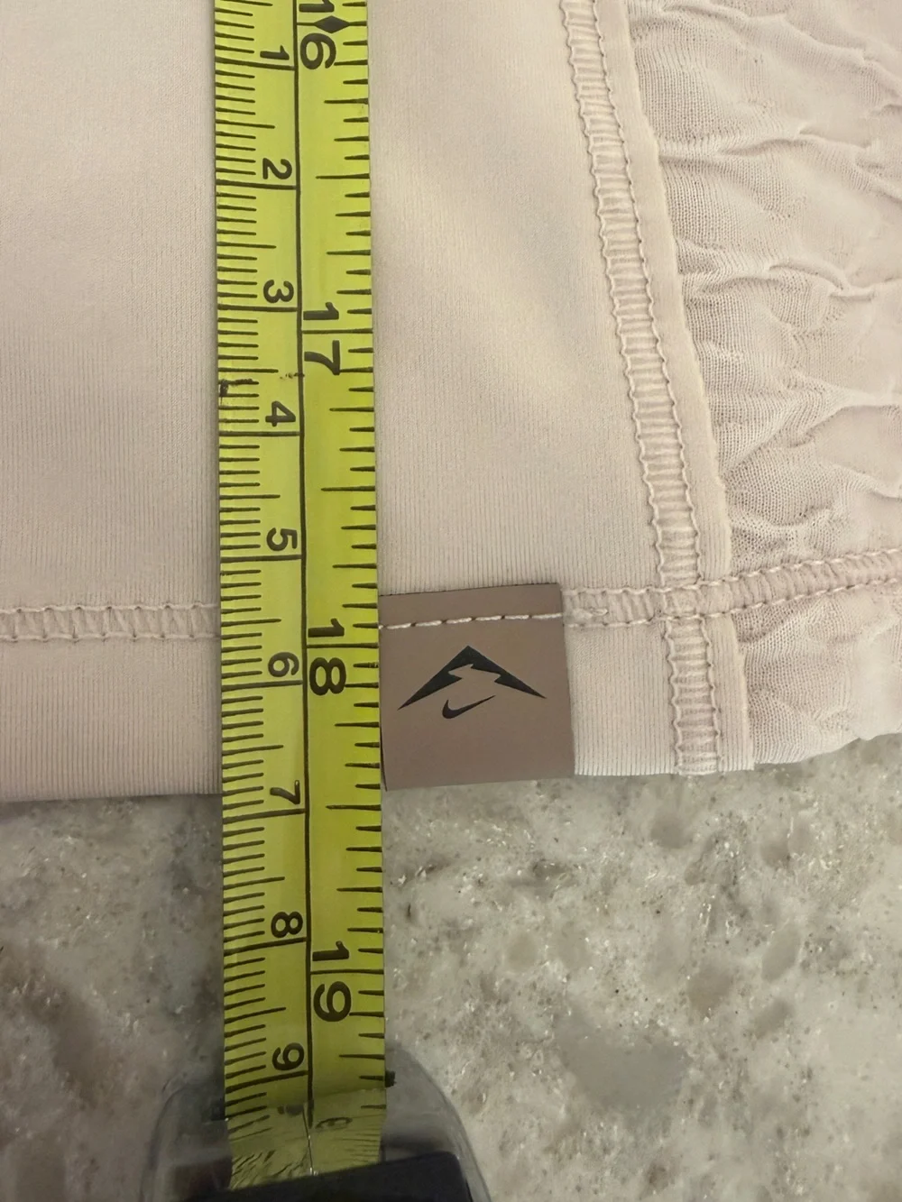 Nike Trail Dri-FIT Long-Sleeve Crop Running Top Light Beige Sz M EUC